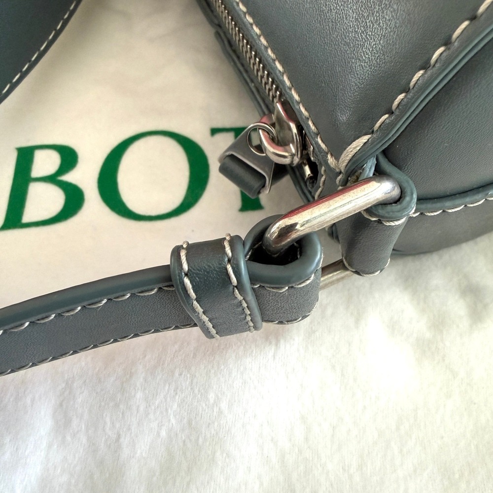 Bottega Veneta Cassette Duffle‎ Leather Crossbody 741561 Intrecciato Blue Grey - Picture 10 of 16